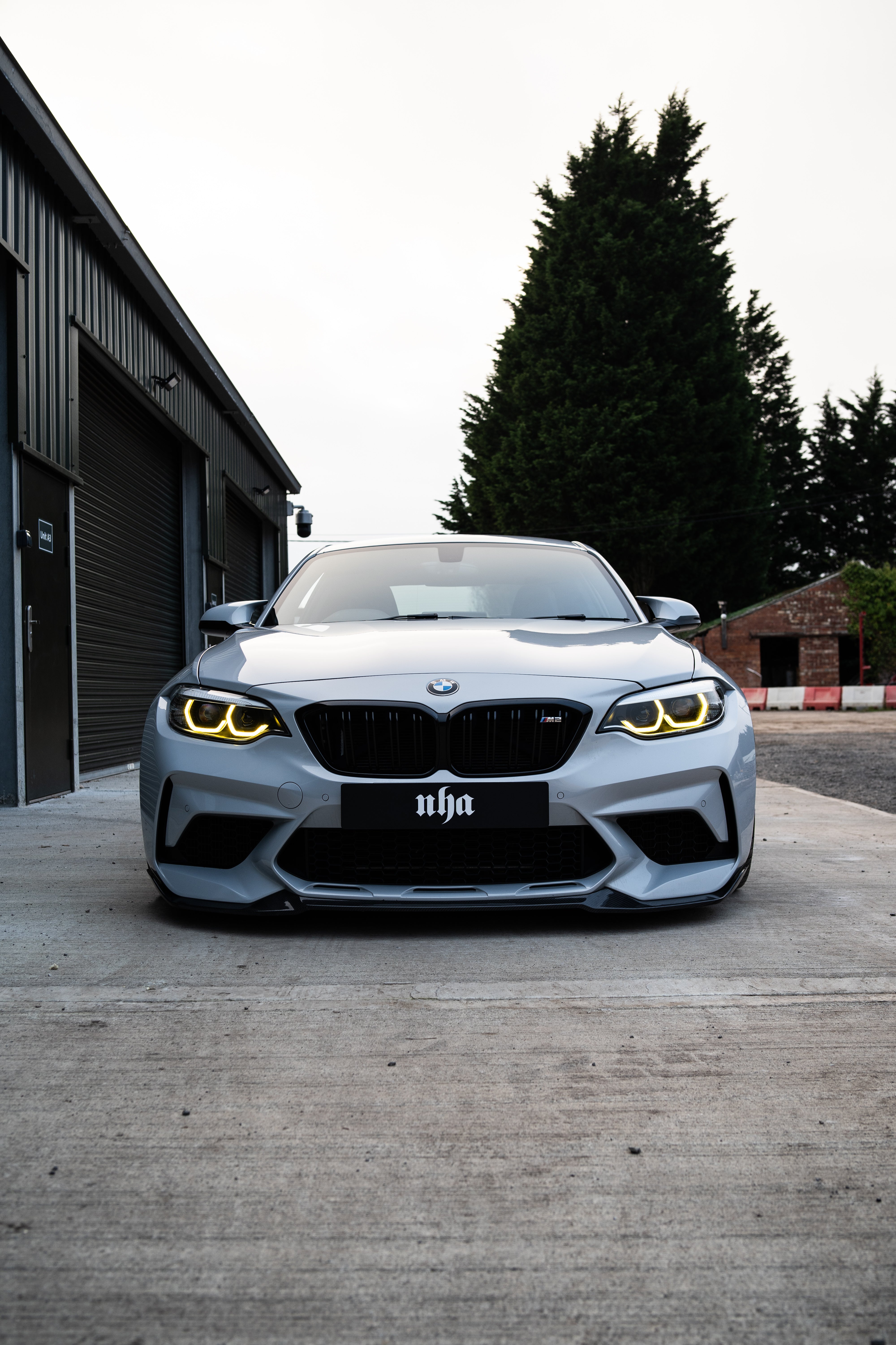 BMW M2 NHAIR STRUTS