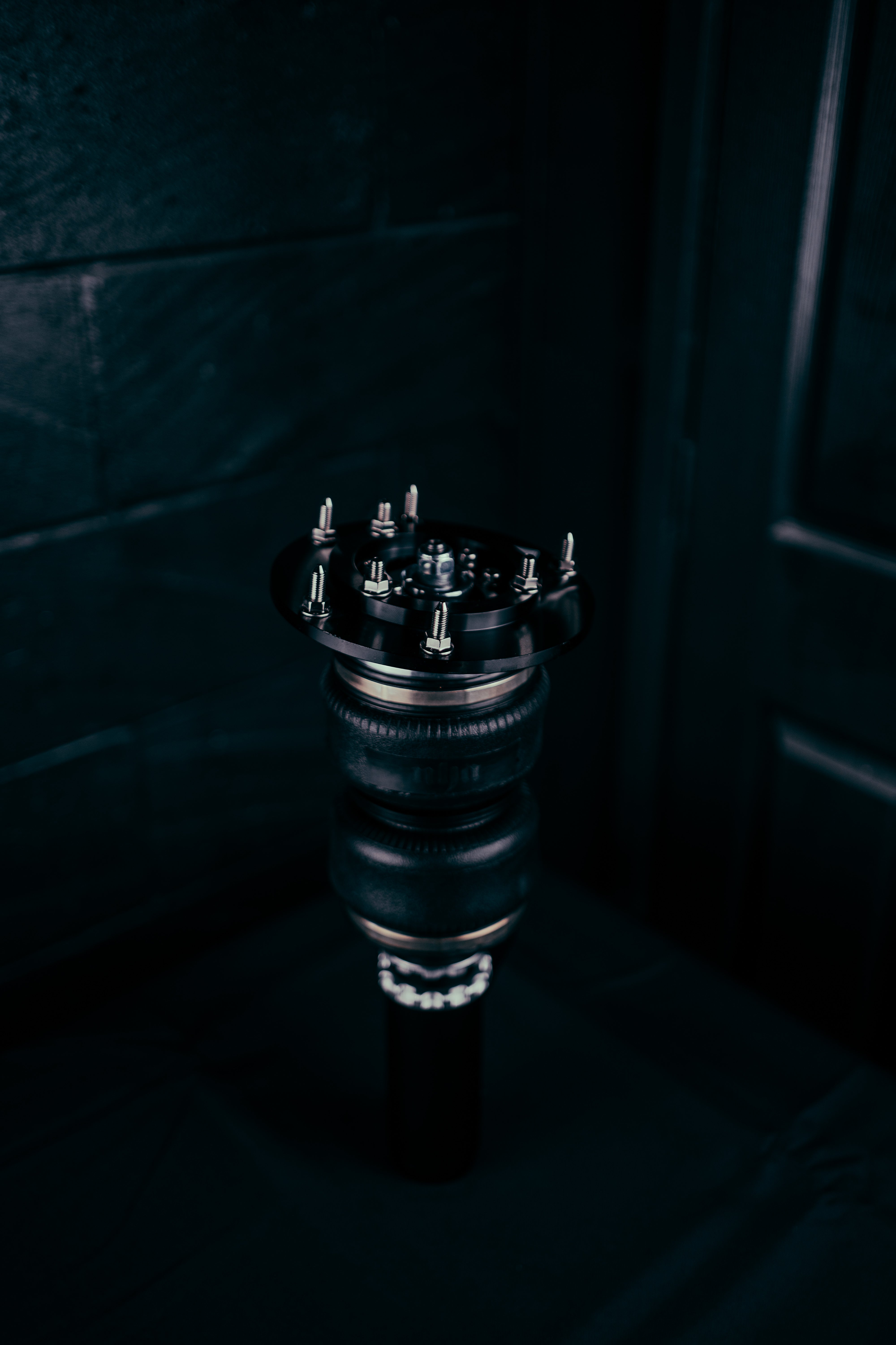 BMW M2 NHAIR STRUTS