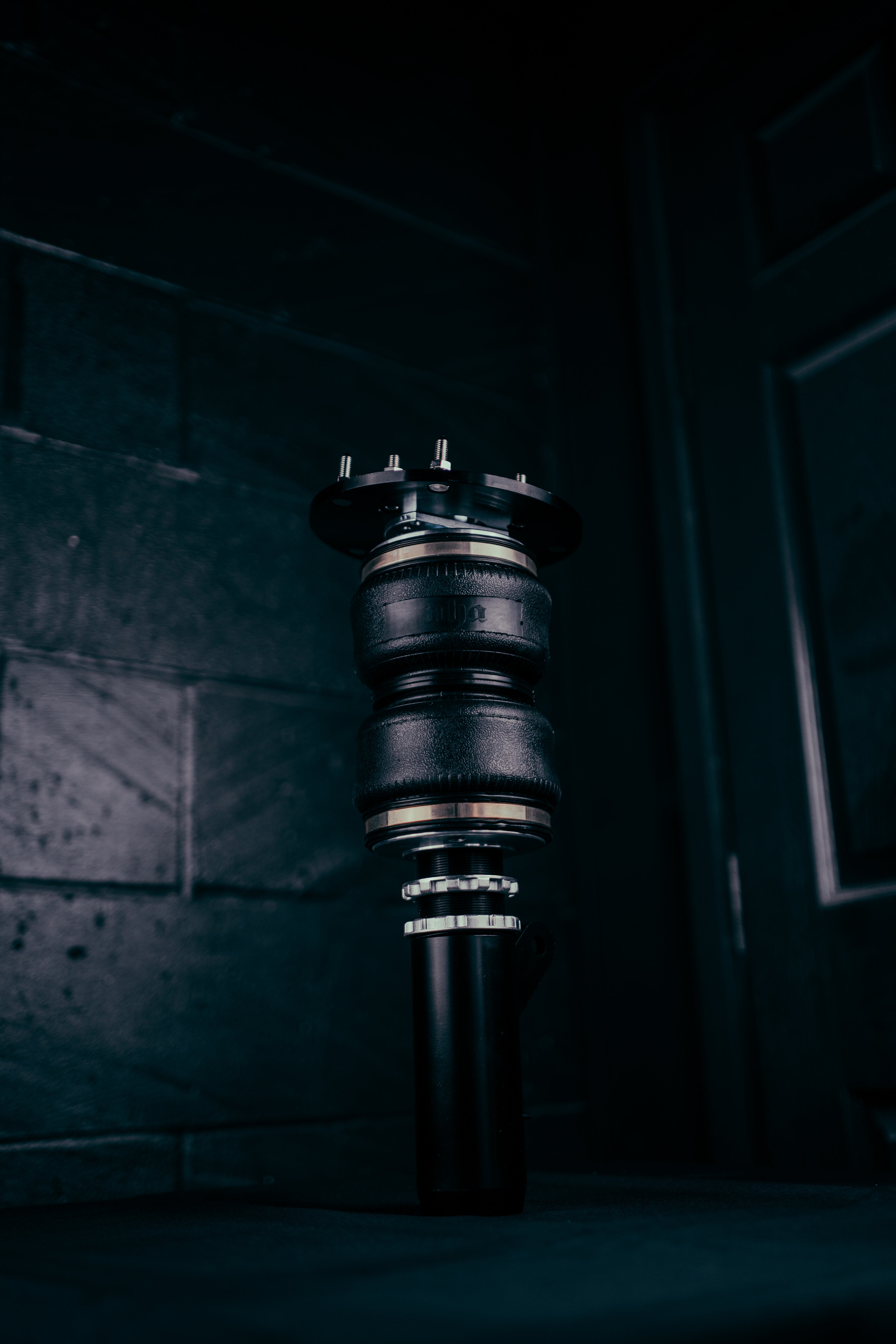 BMW M2 NHAIR STRUTS