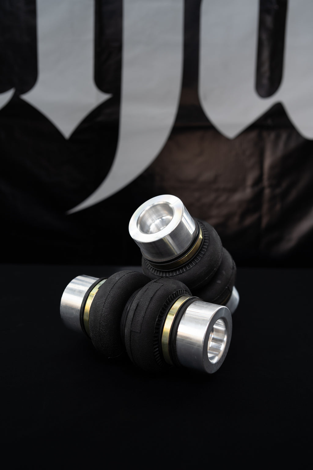 VOLKSWAGEN GOLF MK6 / MK7 / MK8 NHAIR STRUTS