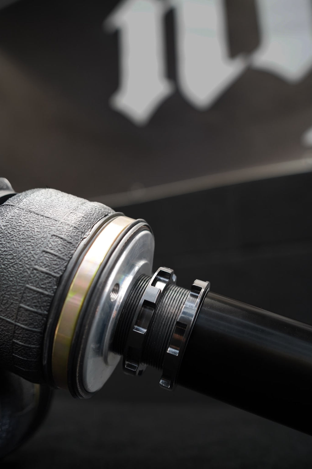 BMW E30 NHAIR STRUTS