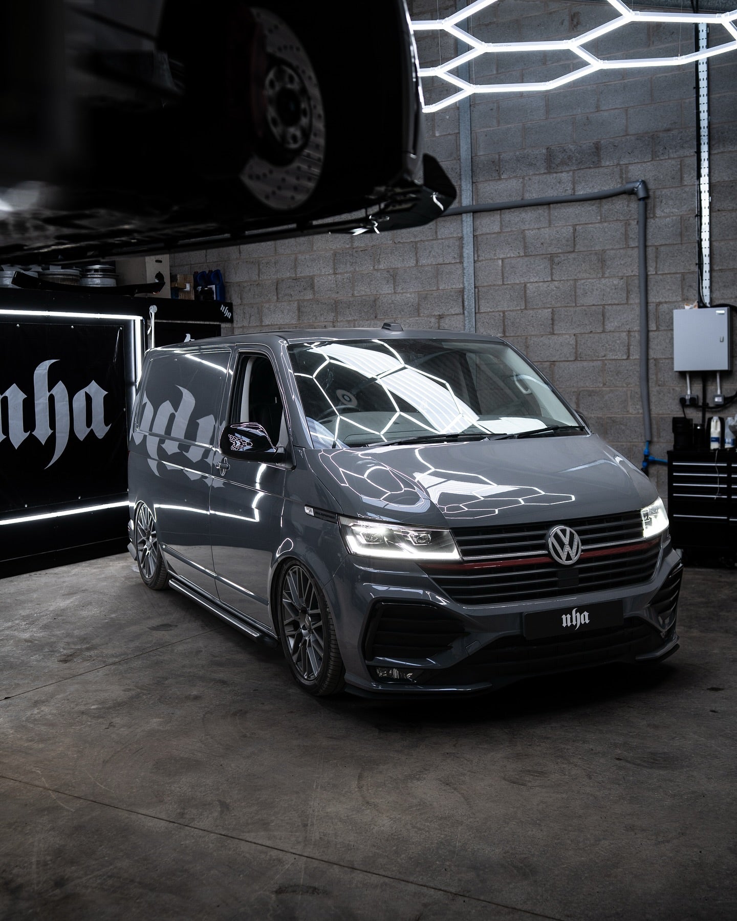 VOLKSWAGEN TRANSPORTER T6 NHAIR STRUTS