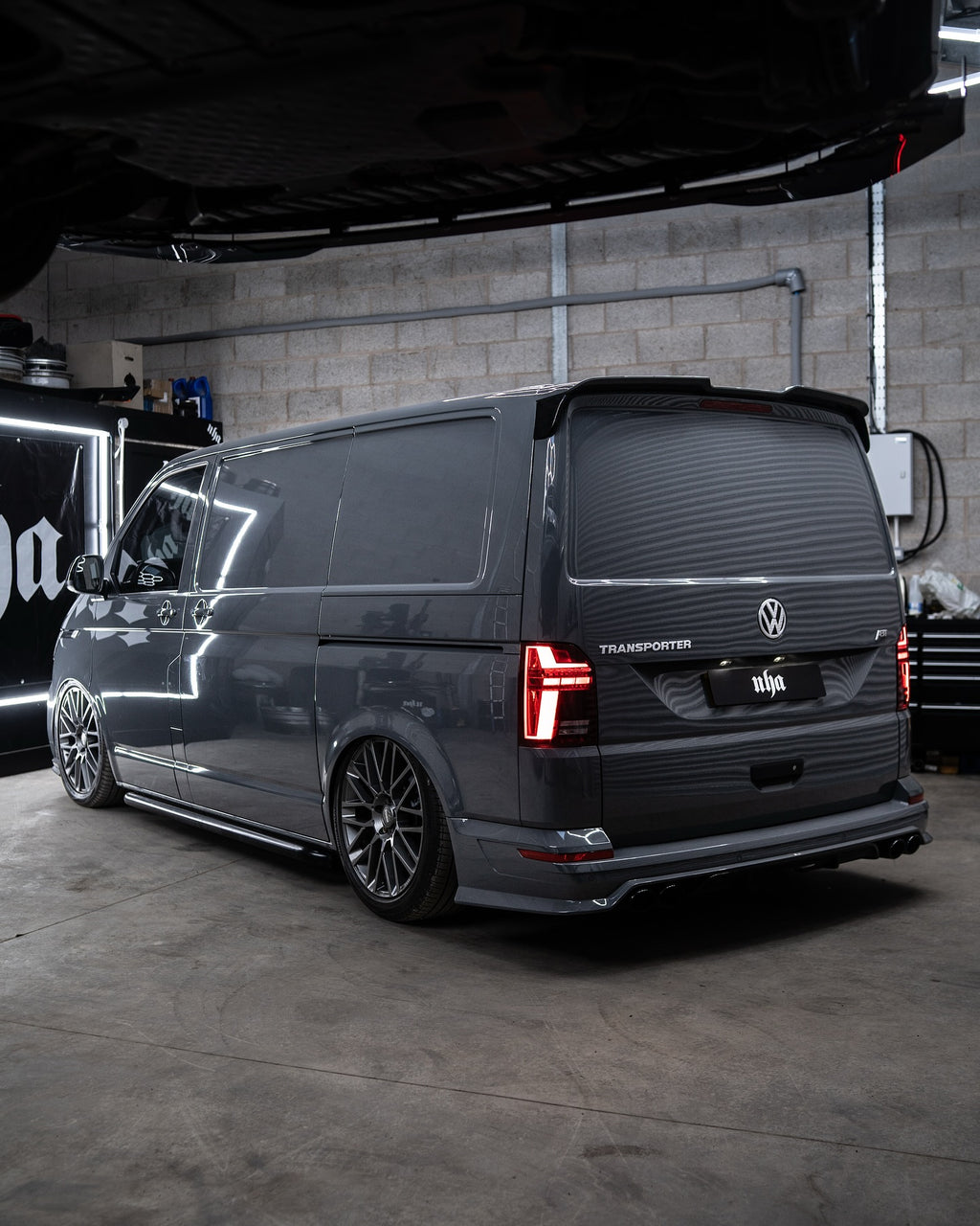 VOLKSWAGEN TRANSPORTER T6 NHAIR STRUTS