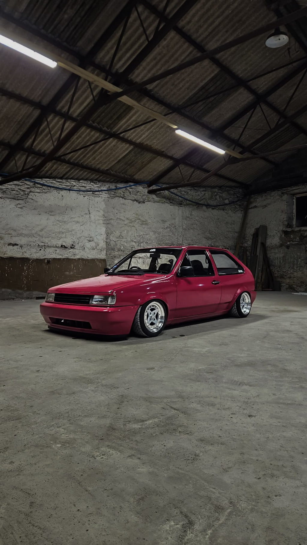 VOLKSWAGEN POLO MK2 NHAIR STRUTS (FRONT ONLY)