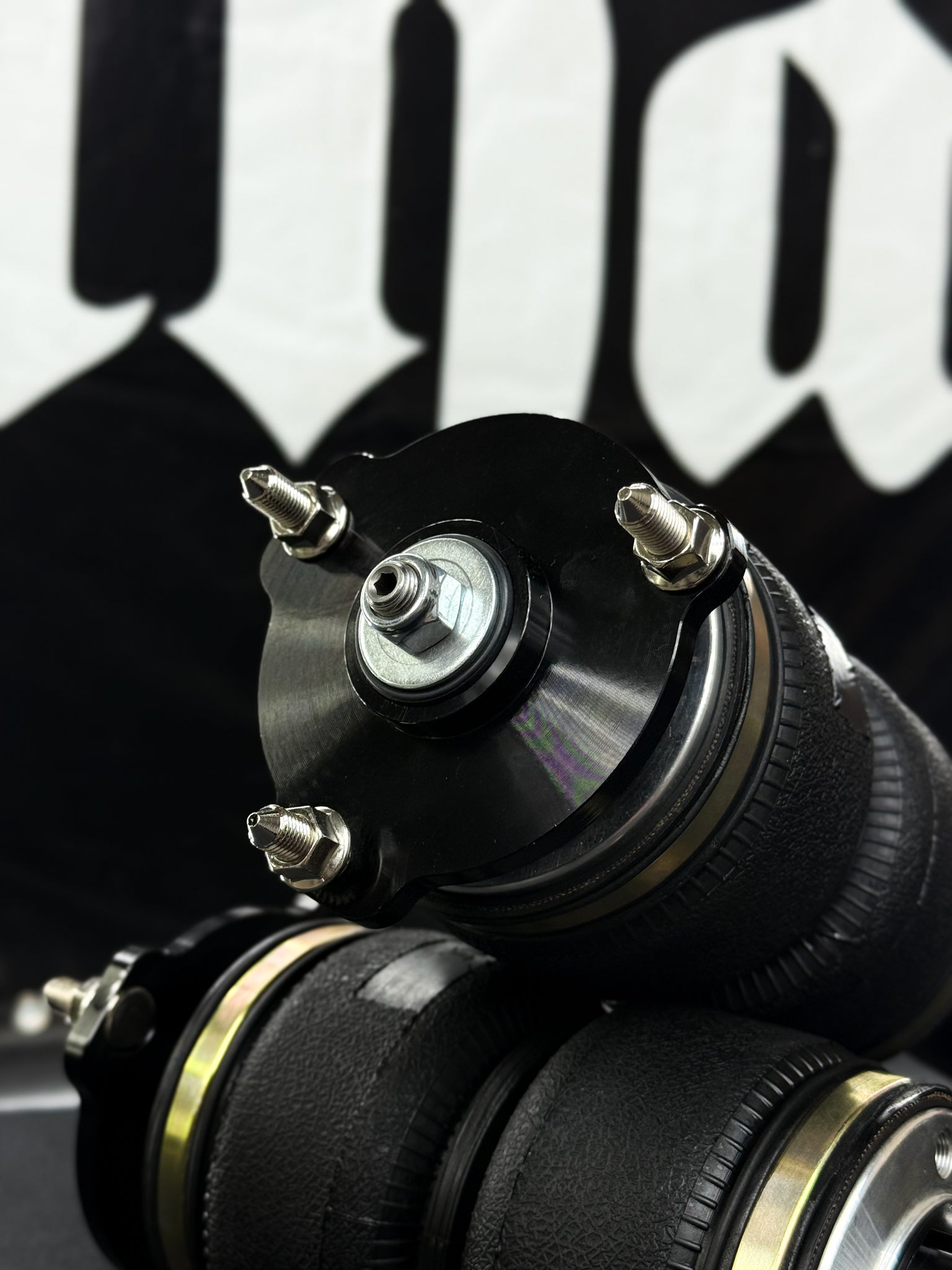 MERCEDES BENZ CCLASS NHAIR STRUTS